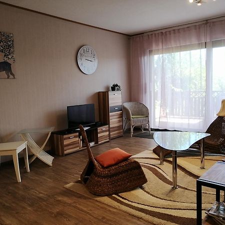 Haus Mohr - Ferienwohnung Im Taunus Weilmunster Eksteriør bilde